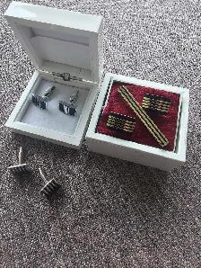 Mens Cufflinks and formal clothing tie clip