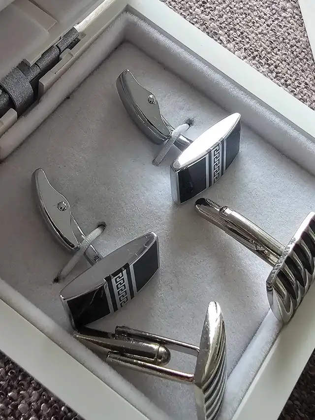 Mens Cufflinks and formal clothing tie clip - Photo 5