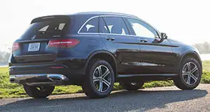 2018 Mercedes-Benz GLC 350 4MATIC – Mint Condition | Fully Lo - Photo 2