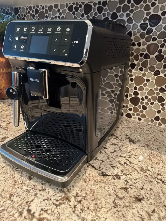 Philips 4300 Fully Automatic Espresso - Photo 3