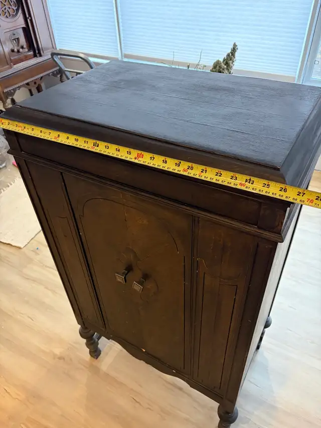 Antique  Cabinet - Photo 4