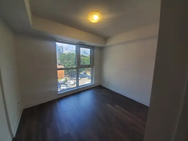 2 Bed 1 Bath Condo Apartment - Photo 3