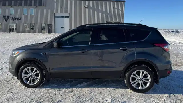2018 Ford Escape SE - Photo 5