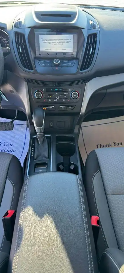 2018 Ford Escape SE - Photo 10