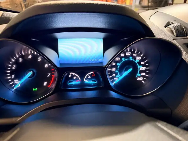 Full Time Automotive Service Technician / Apprentice - Photo 3