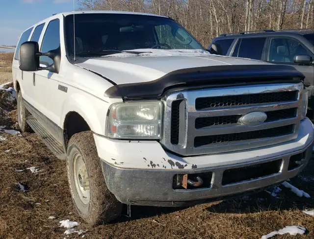 2005 Ford Excursion 6.0L Diesel 4X4 - Photo 2