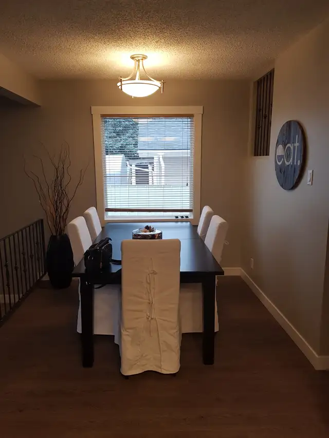 WESTSIDE - 3 BEDROOM CONDO - JUNE 1ST