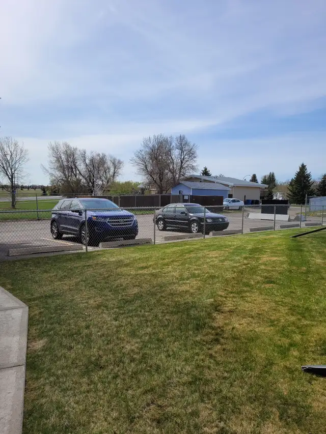 WESTSIDE - 3 BEDROOM CONDO - JUNE 1ST - Photo 7