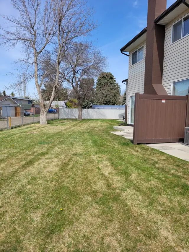 WESTSIDE - 3 BEDROOM CONDO - JUNE 1ST - Photo 18