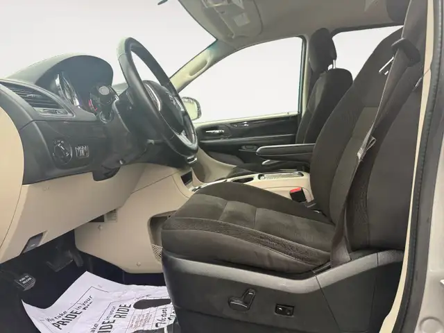 2017 Dodge Grand Caravan Low km B.cam R.start 1 YR Warranty - Photo 12