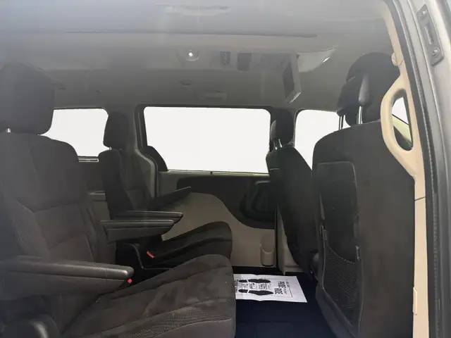 2017 Dodge Grand Caravan Low km B.cam R.start 1 YR Warranty - Photo 15