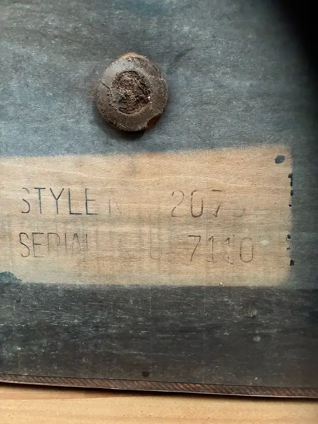 Cedar Chest - Photo 4