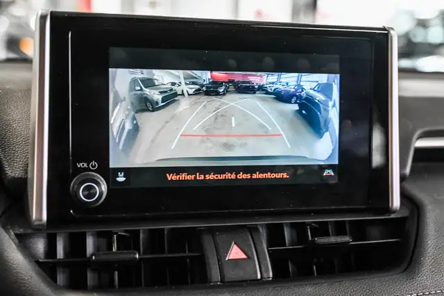 2024 Toyota RAV4 XLE | AWD | Toit ouvrant | Caméra | Carplay | - Photo 30
