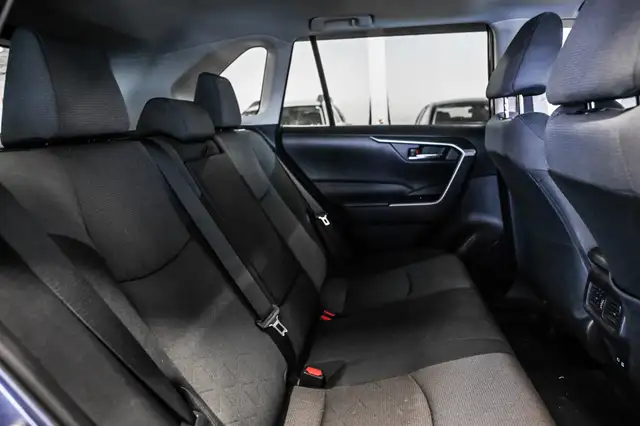 2024 Toyota RAV4 XLE | AWD | Toit ouvrant | Caméra | Carplay | - Photo 31