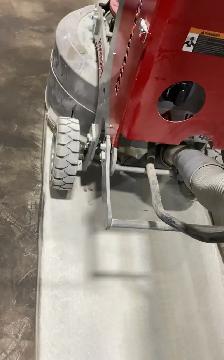 concrete grinding / floor sanding - Photo 2