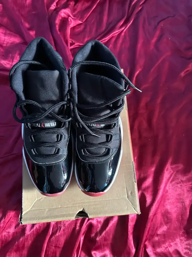 Air Jordan 11 Retro "Bred" (2019) – Size 13 – Like New