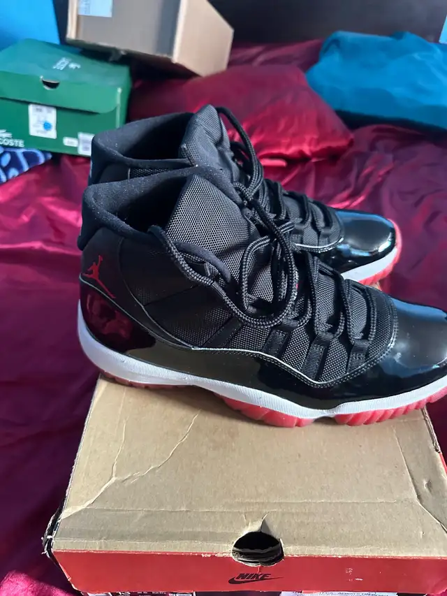 Air Jordan 11 Retro "Bred" (2019) – Size 13 – Like New - Photo 5