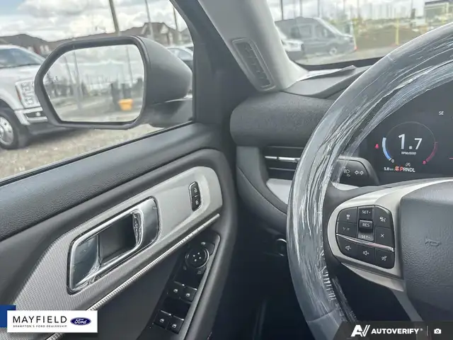 2026 Ford Explorer Active 200A EQUIPMENT GROUP ACTIVE 4WD TRIM - Photo 17