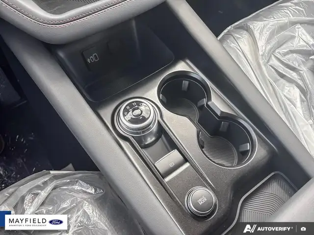 2026 Ford Explorer Active 200A EQUIPMENT GROUP ACTIVE 4WD TRIM - Photo 18