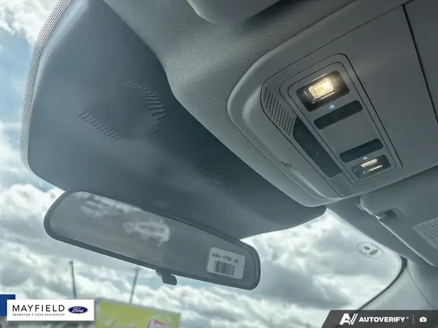 2026 Ford Explorer Active 200A EQUIPMENT GROUP ACTIVE 4WD TRIM - Photo 20