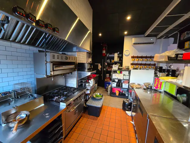 Restaurant à Vendre / Restaurant Sale - Photo 5