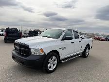 2021 Ram 1500 Classic CLASSIC Tradesman 5.7 HEMI/4x4/Quad Cab 6' - Photo 3