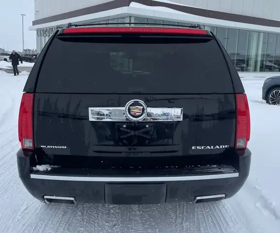 2014 Cadillac Escalade PLATINUM AWD New Arrival - Photo 3