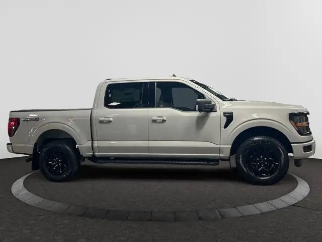 2026 Ford F-150 XLT - Photo 6