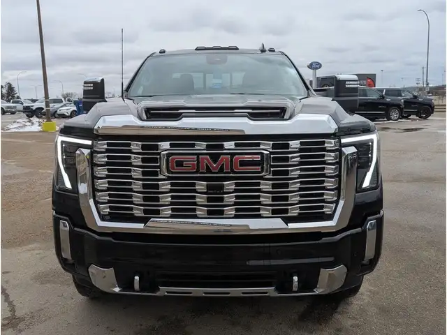 2025 GMC Sierra 3500HD Denali 6.6L V8/Touch Nav/Sunroof/Camera - Photo 5
