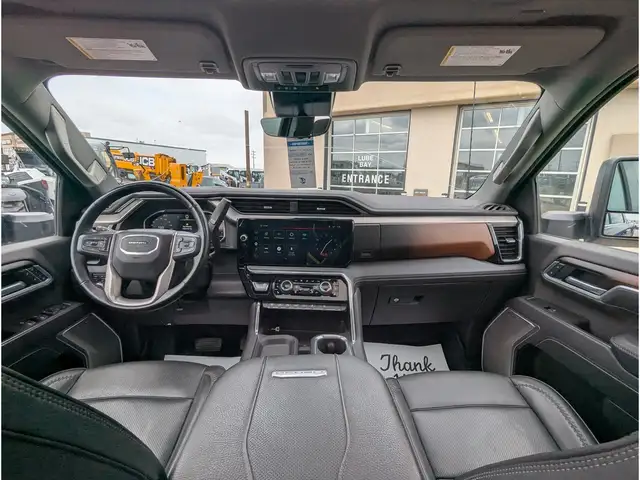 2025 GMC Sierra 3500HD Denali 6.6L V8/Touch Nav/Sunroof/Camera - Photo 14