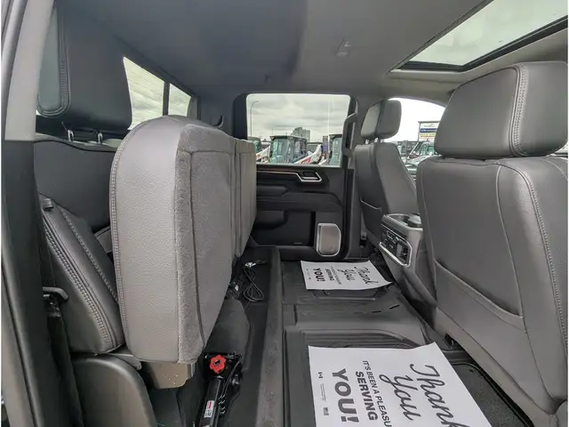 2025 GMC Sierra 3500HD Denali 6.6L V8/Touch Nav/Sunroof/Camera - Photo 22