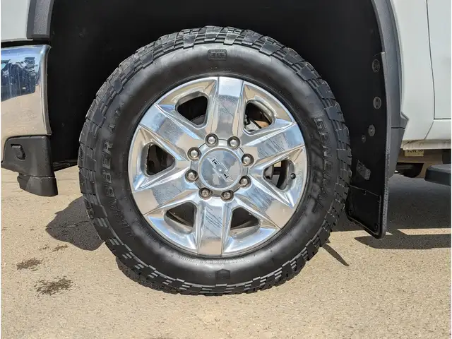 2023 Chevrolet SILVERADO 3500HD LTZ 6.6L Diesel/Nav/Sunroof/Came - Photo 25