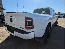 2024 Ram 3500 Big Horn 6.7L Diesel/Dually/Nav/Cam/DELETED - Photo 9