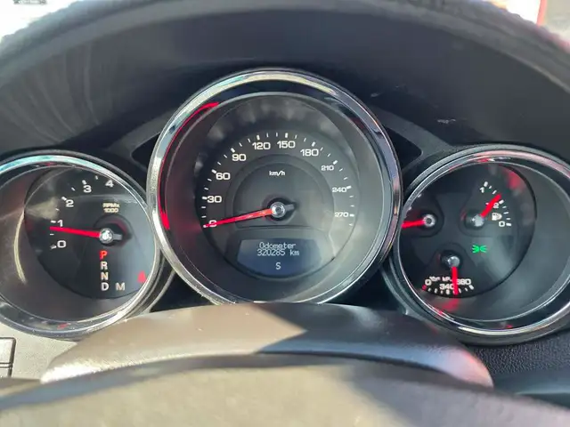 2011 Cadillac CTS AWD Luxury - Photo 15