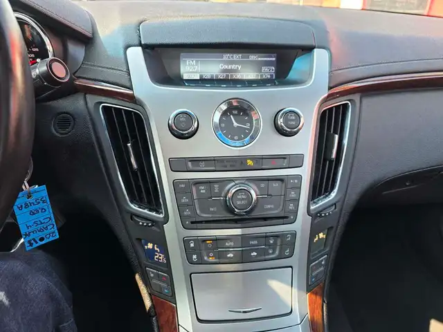 2011 Cadillac CTS AWD Luxury - Photo 16