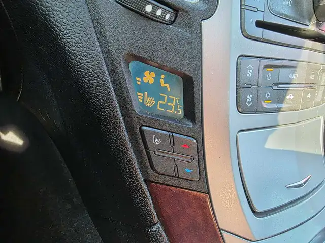 2011 Cadillac CTS AWD Luxury - Photo 17