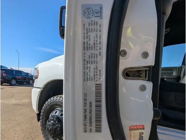 2024 Ram 3500 Big Horn 6.7L Diesel/Dually/Nav/Cam/DELETED - Photo 25