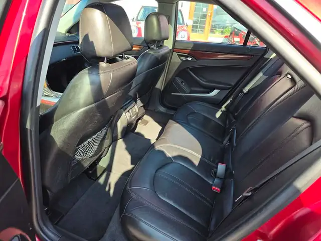 2011 Cadillac CTS AWD Luxury - Photo 23