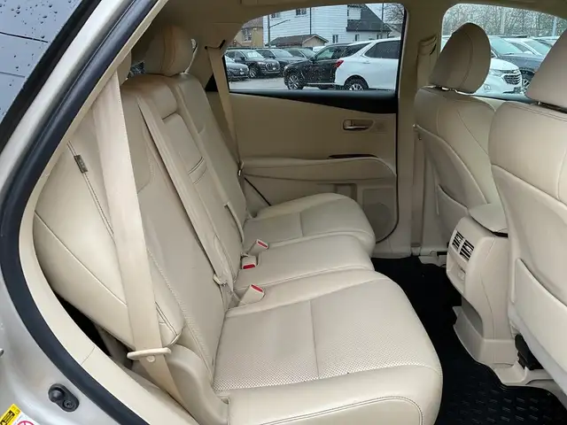 2015 Lexus RX 450H AWD - LEATHER! HUD! NAV! BACK-UP CAM! BSM! MA - Photo 9