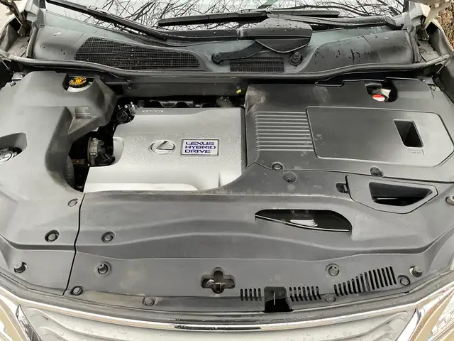 2015 Lexus RX 450H AWD - LEATHER! HUD! NAV! BACK-UP CAM! BSM! MA - Photo 30