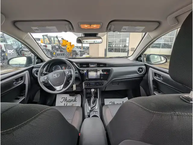 2018 Toyota Corolla LE Touchscreen/Heated Seats/Heated Wipers - Photo 13
