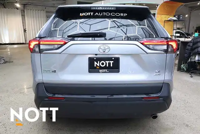 2019 TOYOTA RAV-4 LE - | TWO SETS OF WHEELS | LOW KM - Photo 3