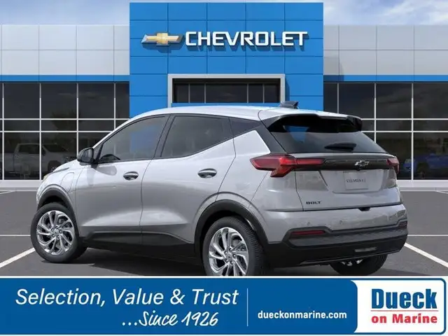 2027 Chevrolet Bolt LT - Photo 3