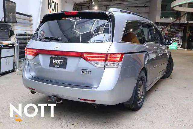 2016 HONDA ODYSSEY TOURING - ONE OWNER | LOW KM | FAMILY VAN - Photo 5