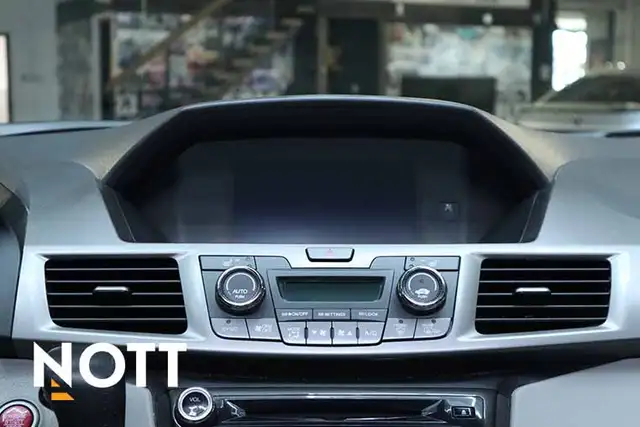 2016 HONDA ODYSSEY TOURING - ONE OWNER | LOW KM | FAMILY VAN - Photo 16