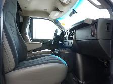 2023 GMC Savana Cargo Van 2500 RWD 135\' LOW KMS, CLEAN, READY F - Photo 27