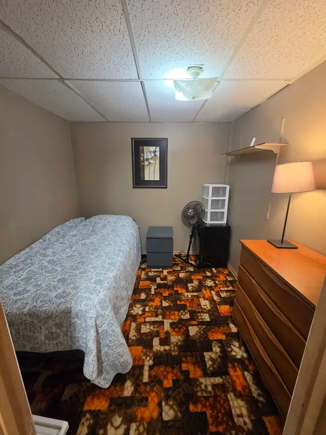 room for rent - Photo 4