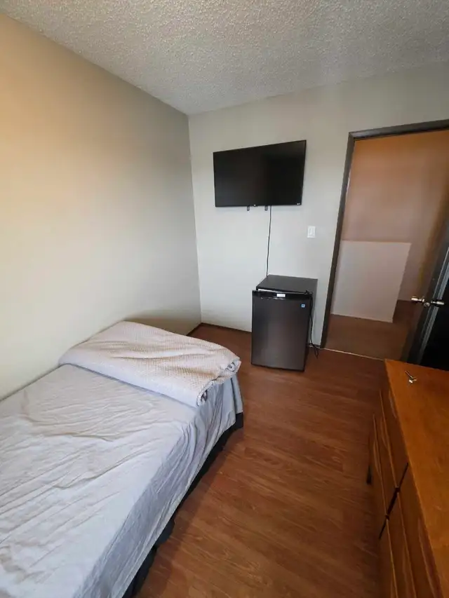 room for rent - Photo 7