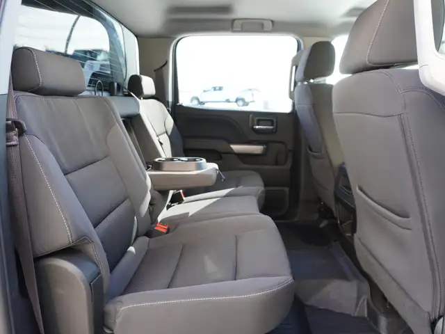 2017 Chevrolet Silverado 1500 ULTIMATE OUTDOOR PACKAGE! Truck a - Photo 46