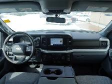 2023 Ford F-350 Godzilla 7.3 L | FLAT DECK | XLT Premium - Photo 2